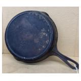 Victor number eight cast-iron skillet