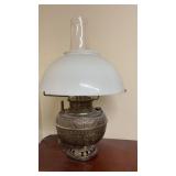 Bradley & Hubbard electric Banquet Lamp
