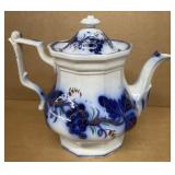 Flow blue grape pattern teapot