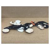 Early joined cardboard, cat