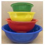Pyrex bowls