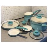 Green life pots and pan