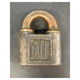 YALE padlock
