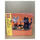 Halloween cat and mouse Lego set 40570 factory