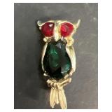 Owl pin
