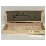 Amsterdam' A.M. VAN. LOOKEREN tobacco box.