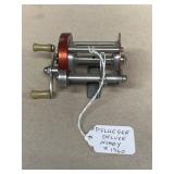 PFLUEGER deluxe nobby 1960 fishing reel