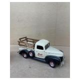 Ertl Ford pick up truck toy farm tractors