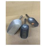 Aluminum scoops