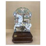 Musical carousel horse does work