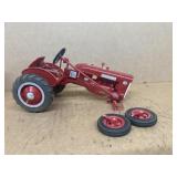 FARMALL 140 toy tractor