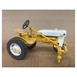 ERTL international toy tractor missing front wheel