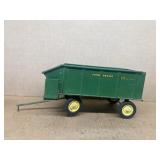 John Deere 112 chuckwagon 1/16 scale