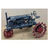 FARMAL diecast toy tractor 1/16 scale