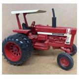 FARMALL IH Hydro 1/16 scale diecast