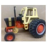 Case 1170 AGRI King national toy show tractor