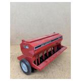 Case international 1/16 scale planter, 5100