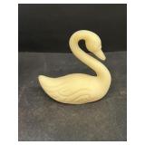 Custard art glass swan