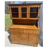 Ethan Allen heirloom Hutch