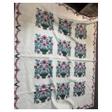 Quilt 5' x 6' flower pattern