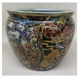 Decorative urn