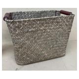 Weaved basket