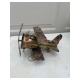 Tin musical airplane