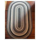 Oval floor rugs