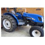 New HOLLAND TN60A Tractor ONLY 900 Hours