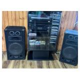 JVC stereo system w/ Speakers