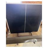 Ping-pong table