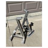 Ladder jacks