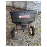 AGRI-FAB broadcast spreader 175
