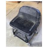 Rolling work chair