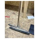 Long handled squeegee