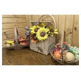 Baskets and fall decoration