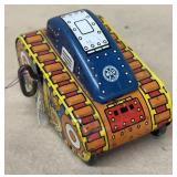 Marx 1950s wind up tank