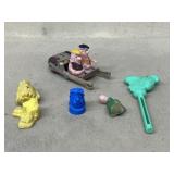 1973 Fred Flintstone car missing front wheel and
