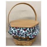 1999 longaberger holiday basket