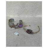 Costume jewelry bracelets