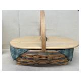 Longaberger 1998 hospitality basket