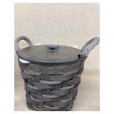 2003 longaberger dark brown basket with leaf on