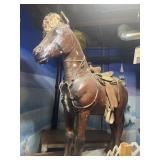Papier-mï¿½chï¿½ full-size horse