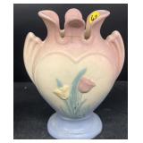 Hull tulip vase does have crack