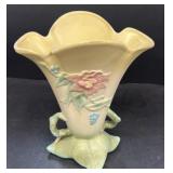 Hull Woodland vase W16 ï¿½ 8 1/2"