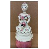 Pearl Sizelove Bride Figure, ** Head re-glued**