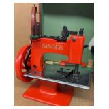 SINGER Sewhandy model 20 sewing machine