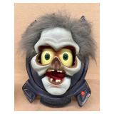 Halloween push button activated noise maker