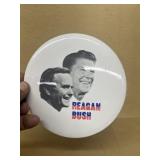 Reagan and Bush large pin back