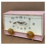 Vintage Pink PHILCO kitchen radio